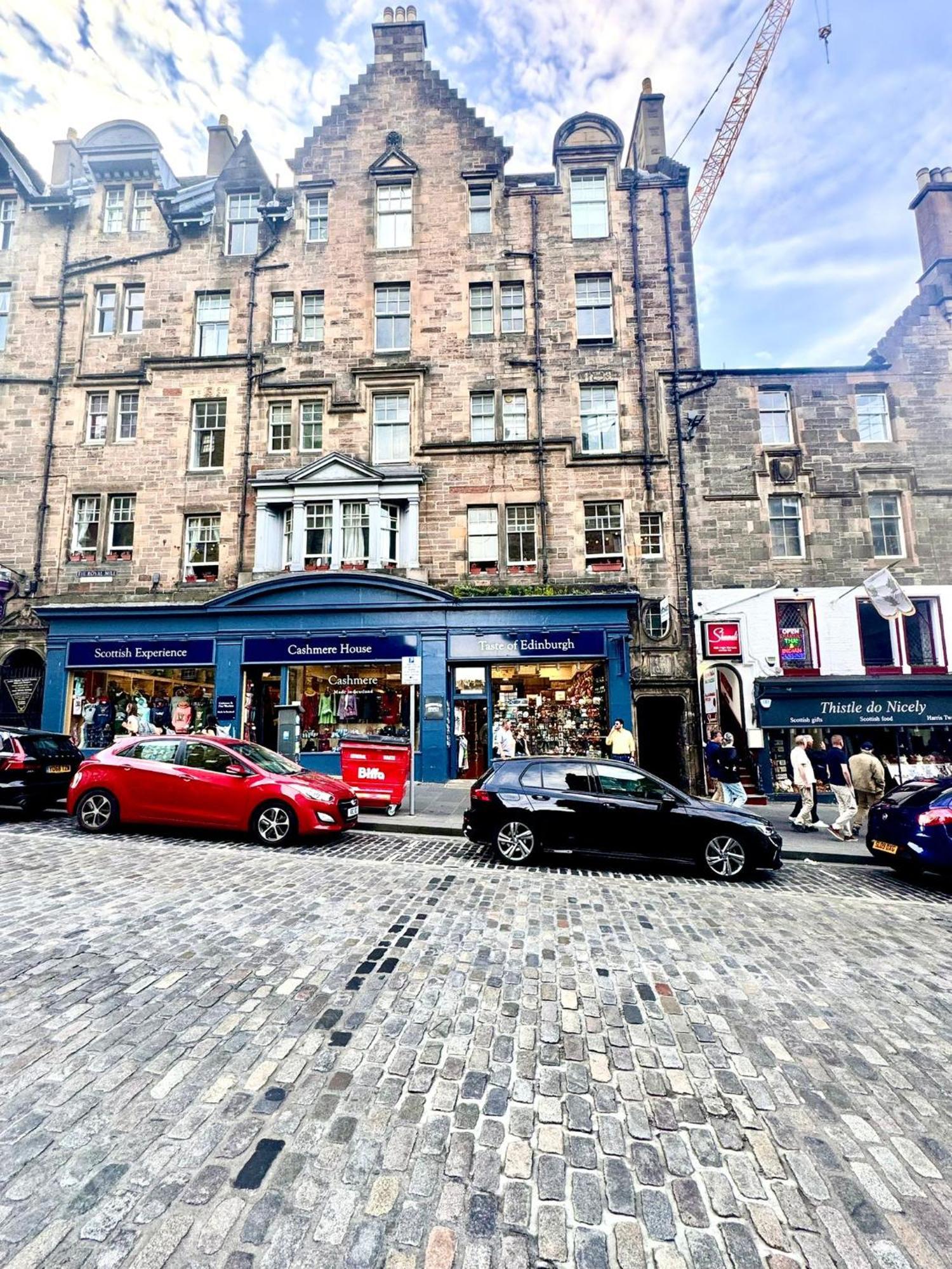 Cozy Edinburgh Apartment Escape エクステリア 写真